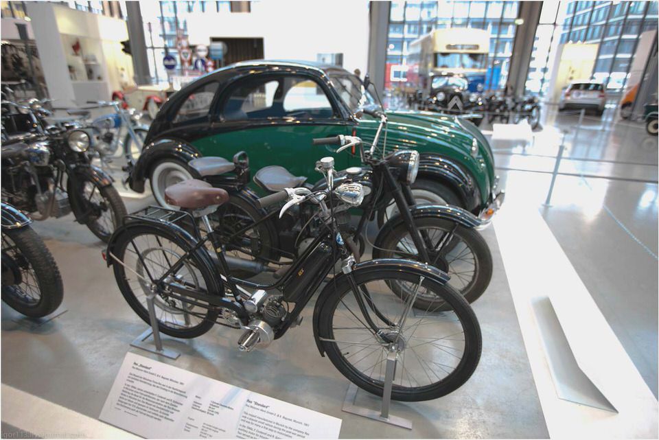 Aermacchi 350 TV Aermacchi 350 TV