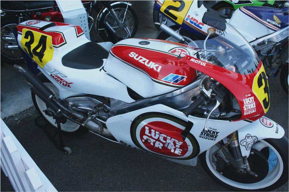Suzuki RG 500 Suzuki RG 500