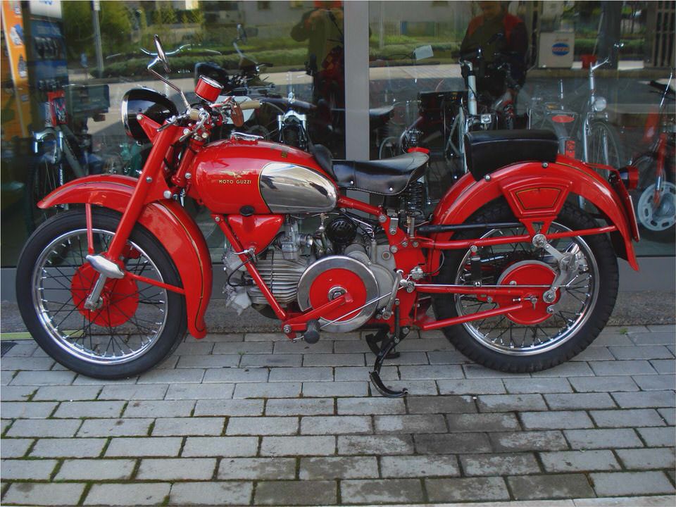 Moto Guzzi Falcone Sport