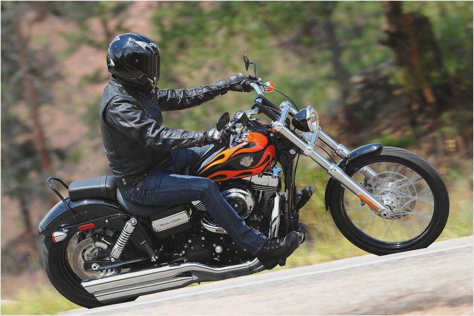 Harley-Davidson FXDWG Dyna Wide Glide