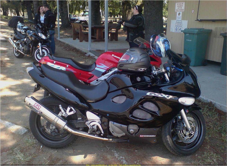 Suzuki GSX 750 F Suzuki GSX 750 F