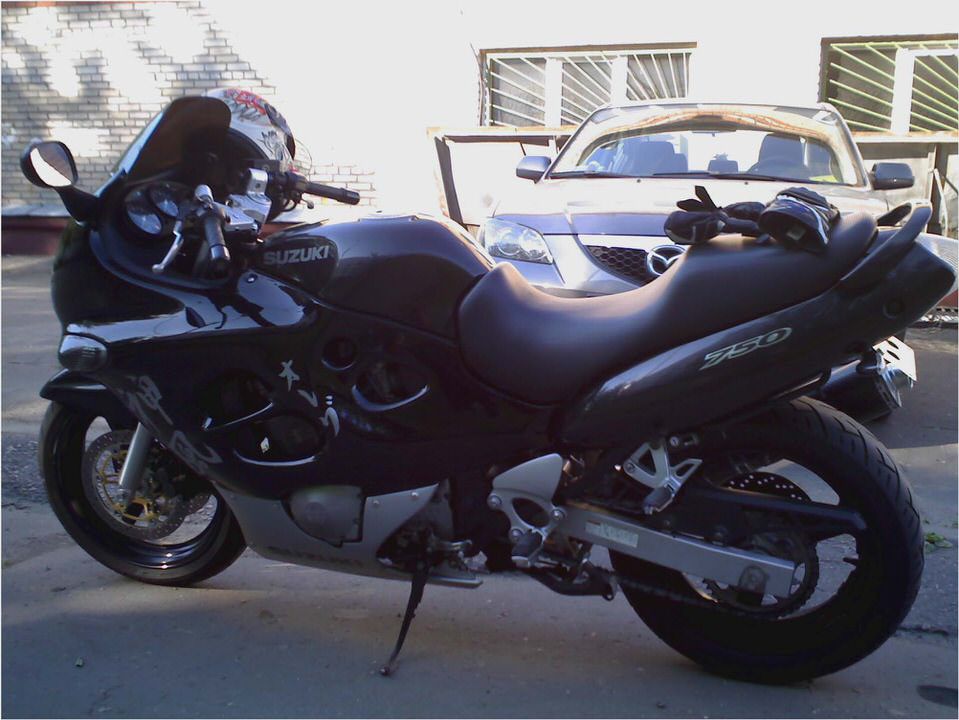 Suzuki GSX 750 F Suzuki GSX 750 F