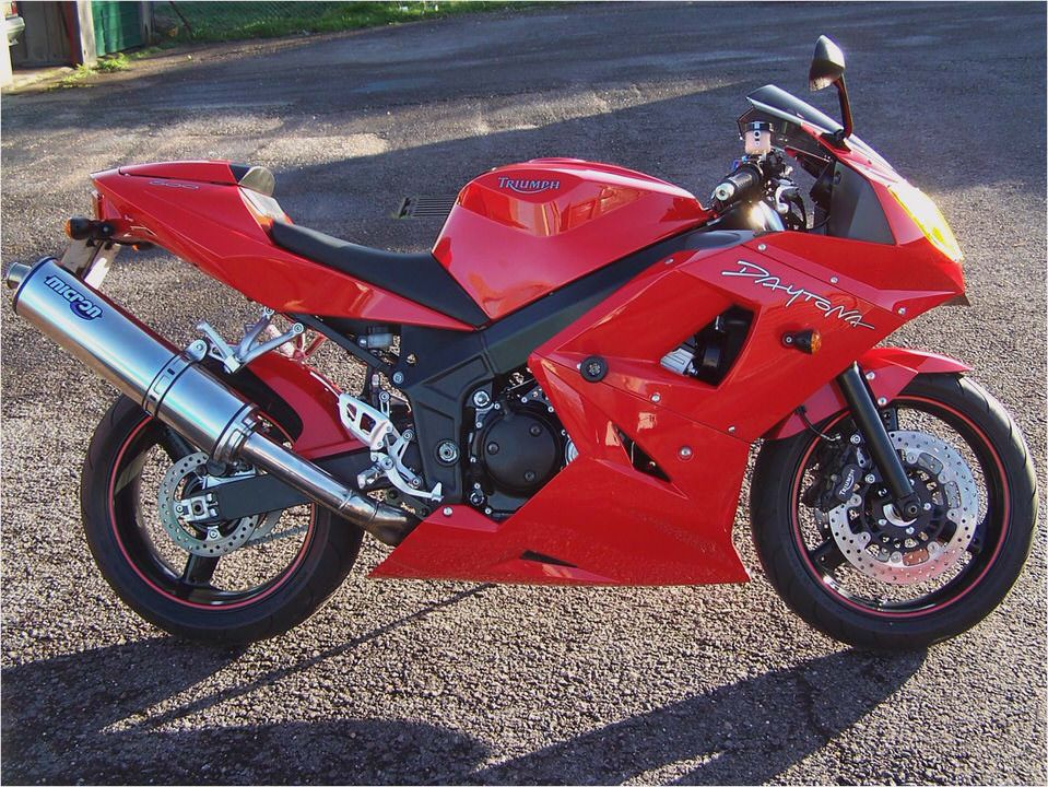 Triumph Daytona 650