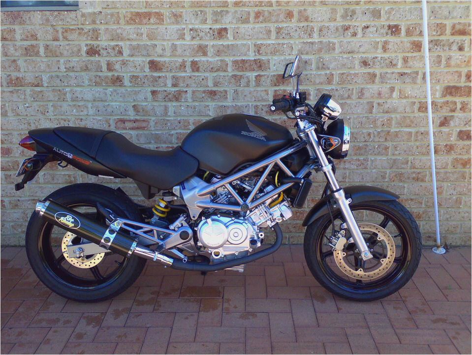 Honda VTR 250