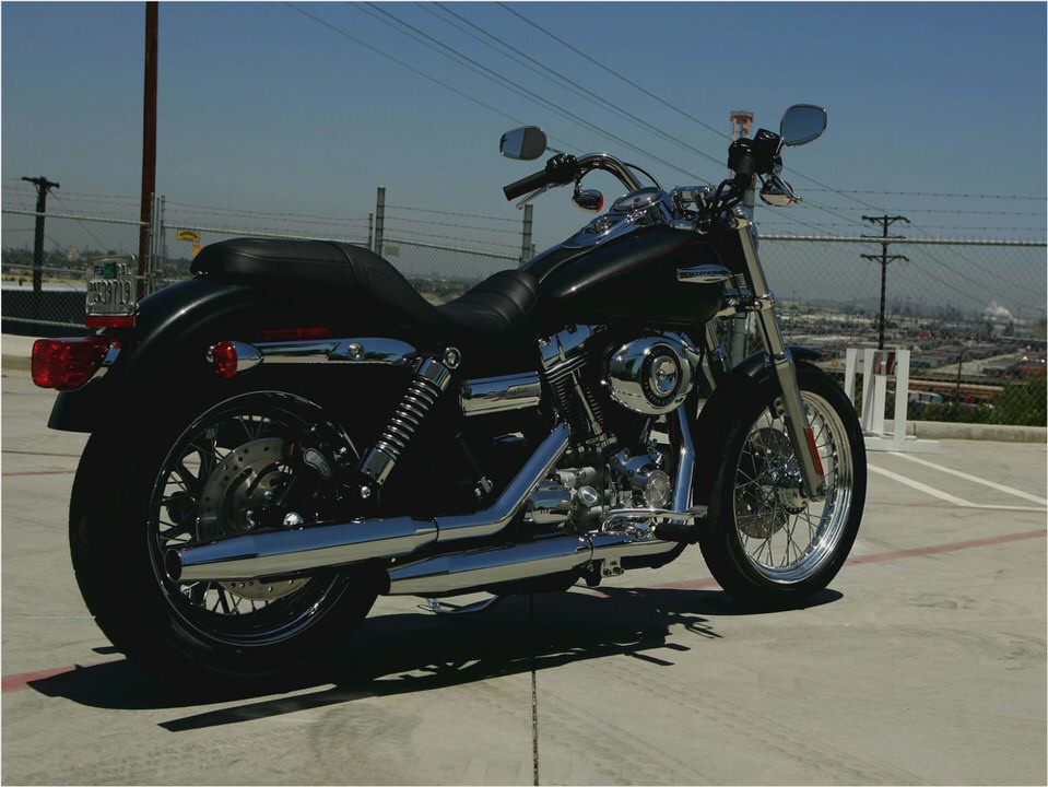 Harley-Davidson FXDC Dyna Glide Custom