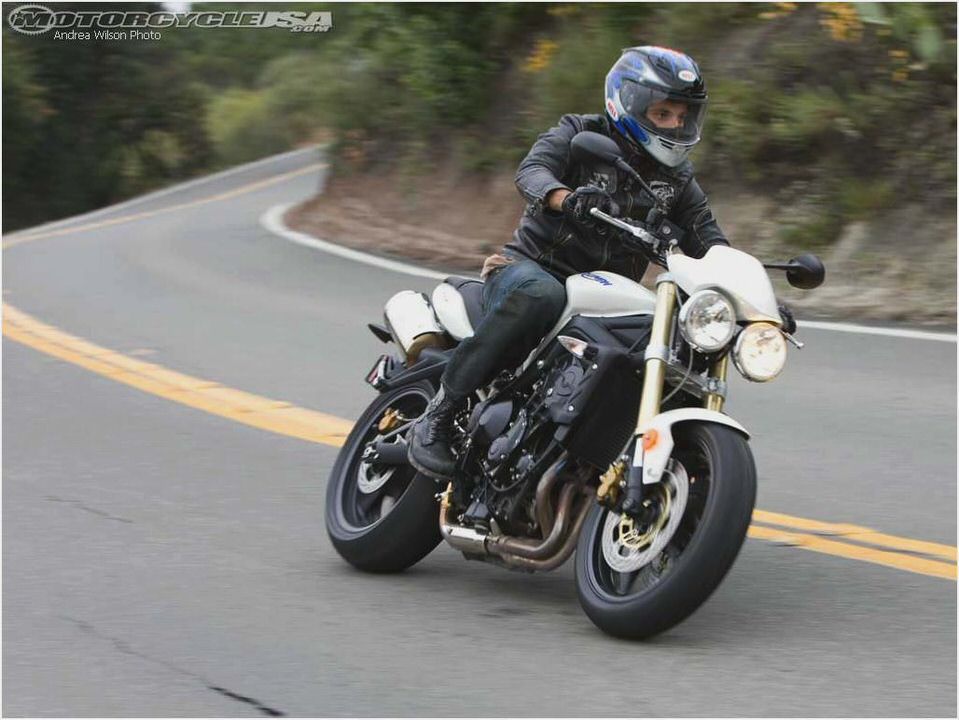 Triumph Street Triple 675