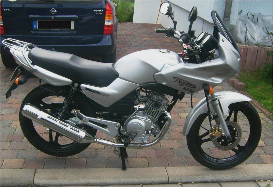 Yamaha YBR 125 Custom Yamaha YBR 125 Custom
