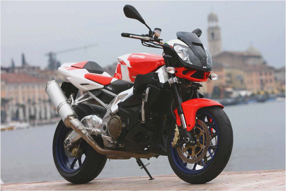 Aprilia Tuono 1000 Aprilia Tuono 1000