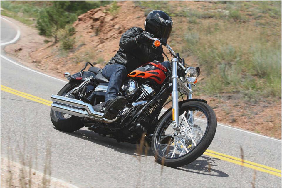 Harley-Davidson FXDWG Dyna Wide Glide Harley-Davidson FXDWG Dyna Wide Glide