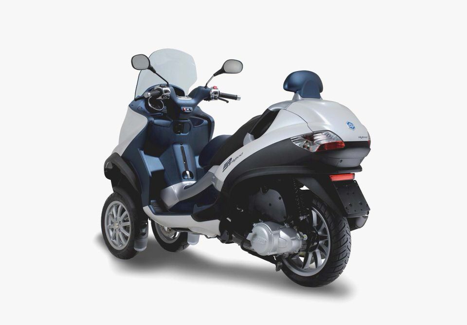 Piaggio MP3 300 Hybrid