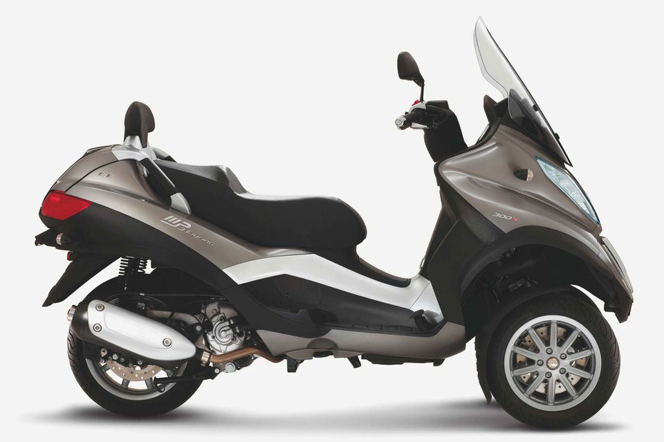 Piaggio MP3 300 Hybrid