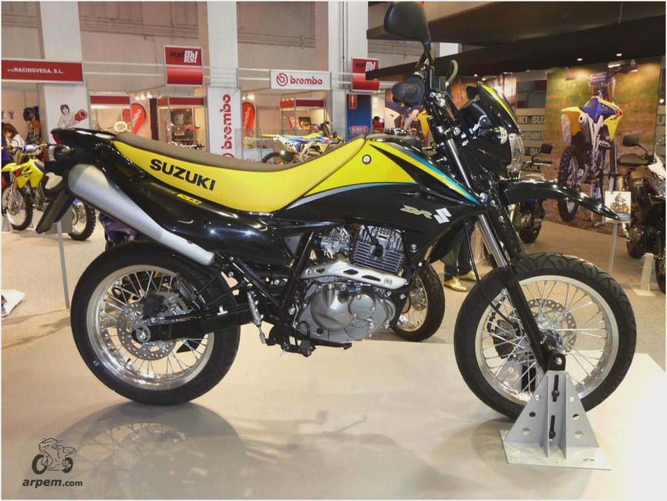 Suzuki DR 125 SM