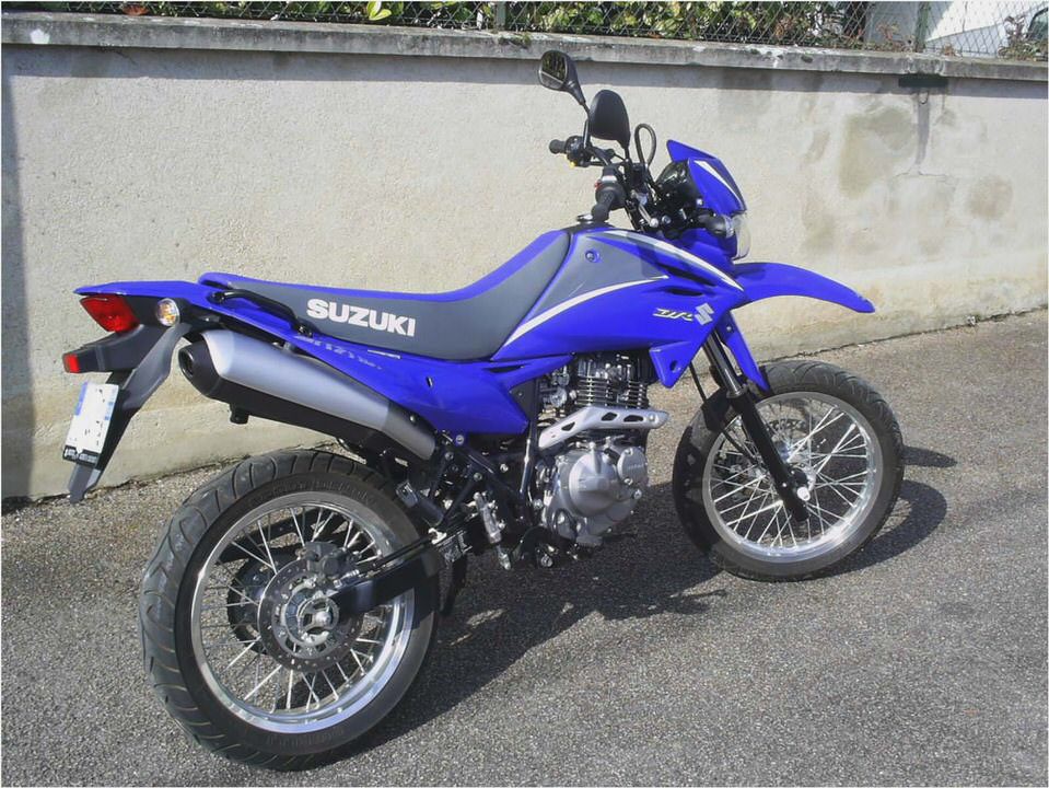 Suzuki DR 125 SM