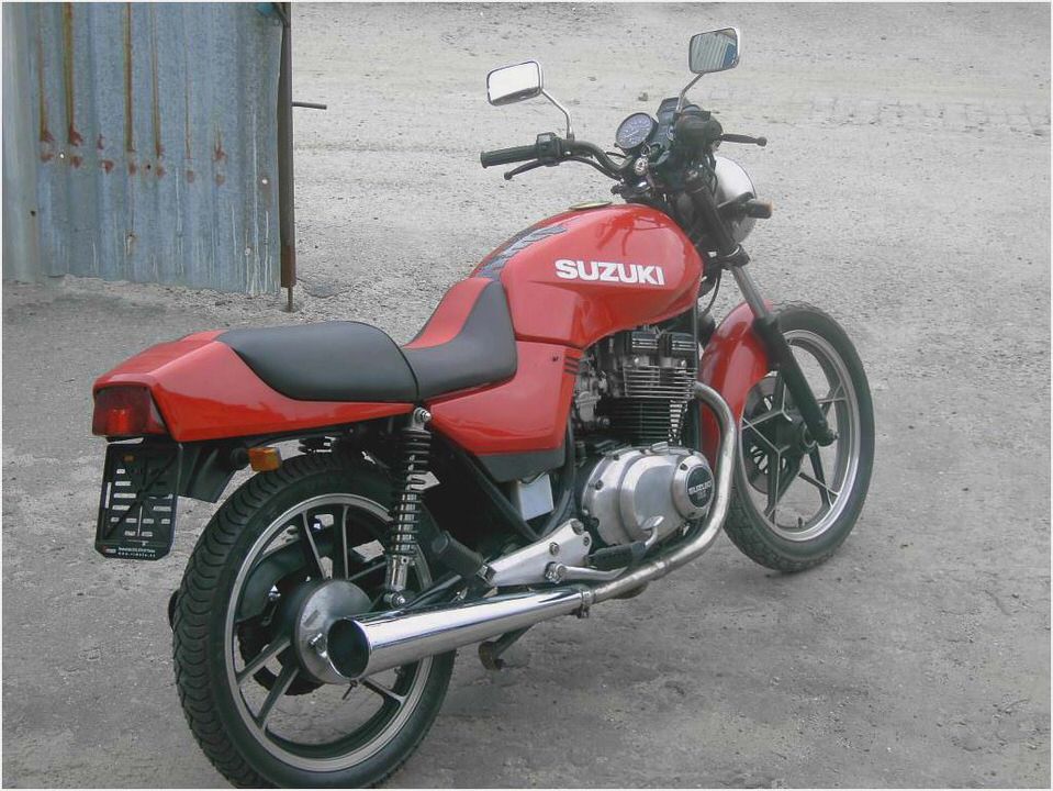 Suzuki GSX 400