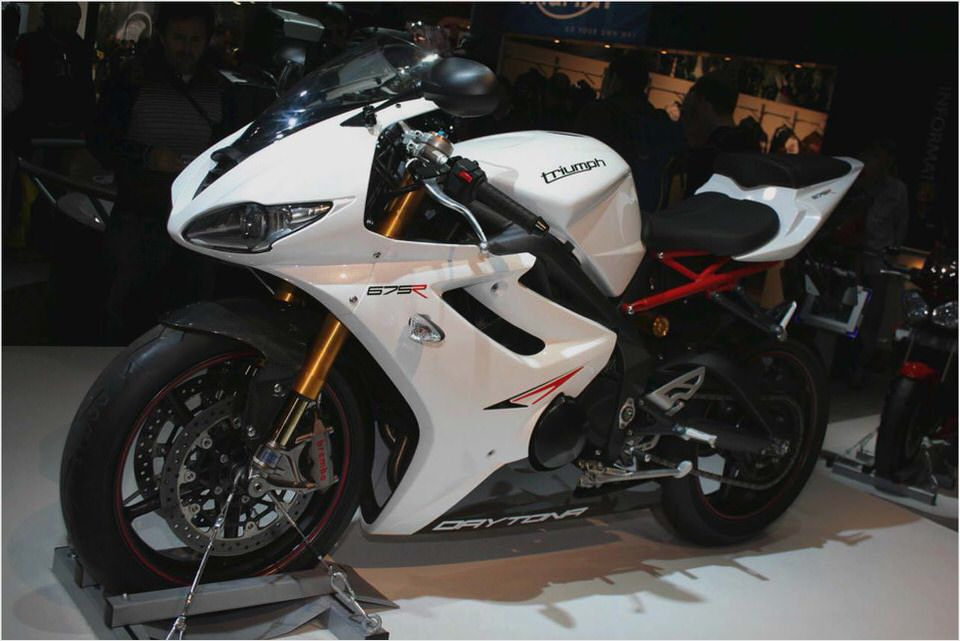 Triumph Daytona 675 R