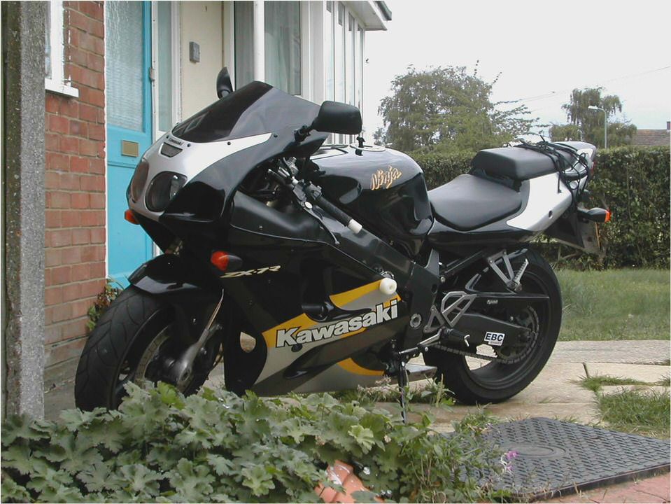 Kawasaki ZX 7 R