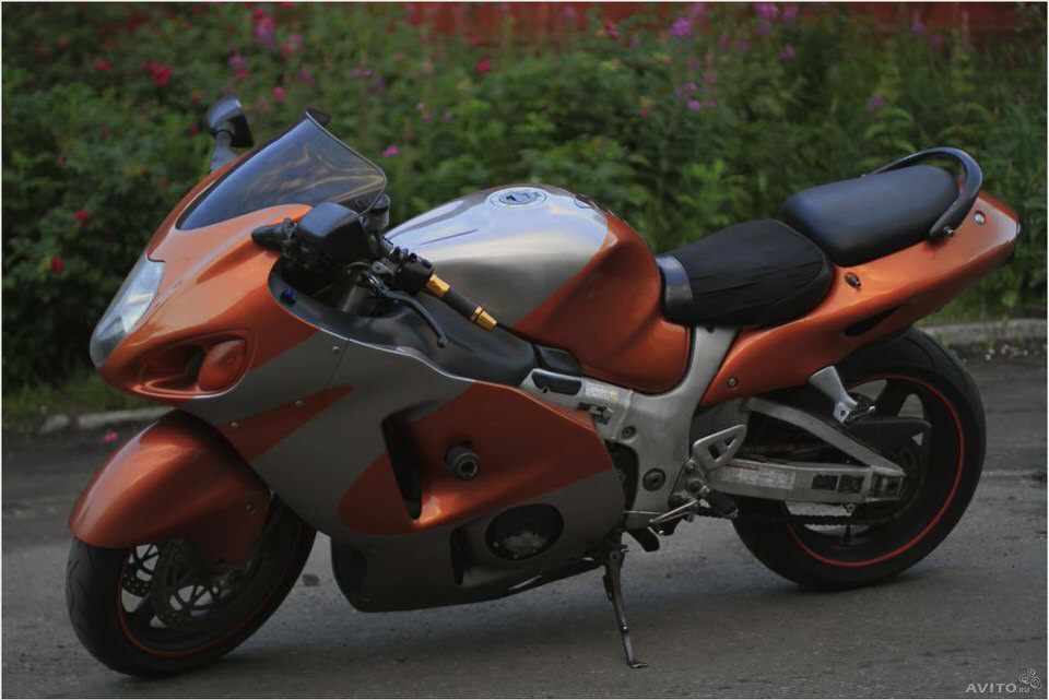 Suzuki GSX 1300 RZ