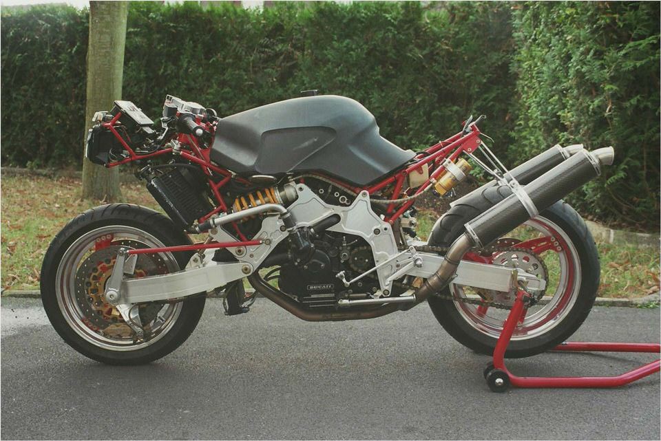 Bimota Tesi 1D