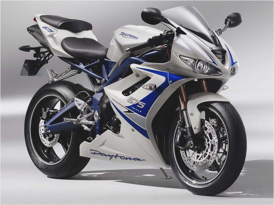 Triumph Daytona 1050