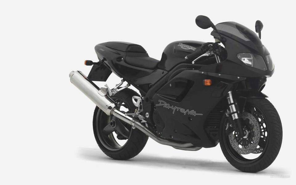 Triumph Daytona 1050