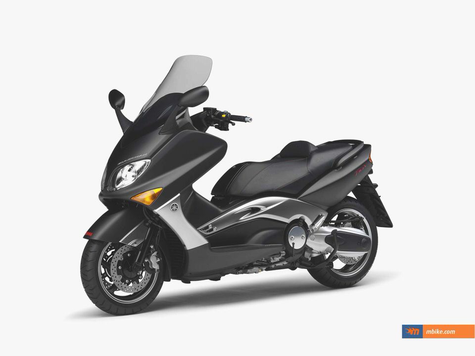 Yamaha Black Max Yamaha Black Max