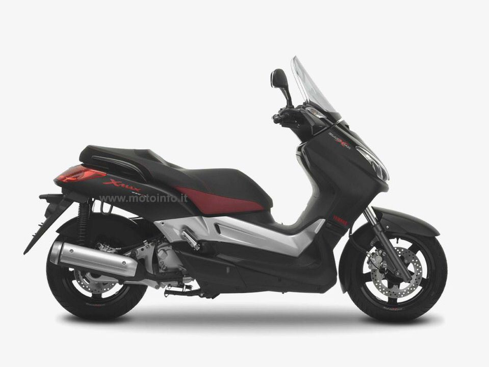 Yamaha Black Max Yamaha Black Max