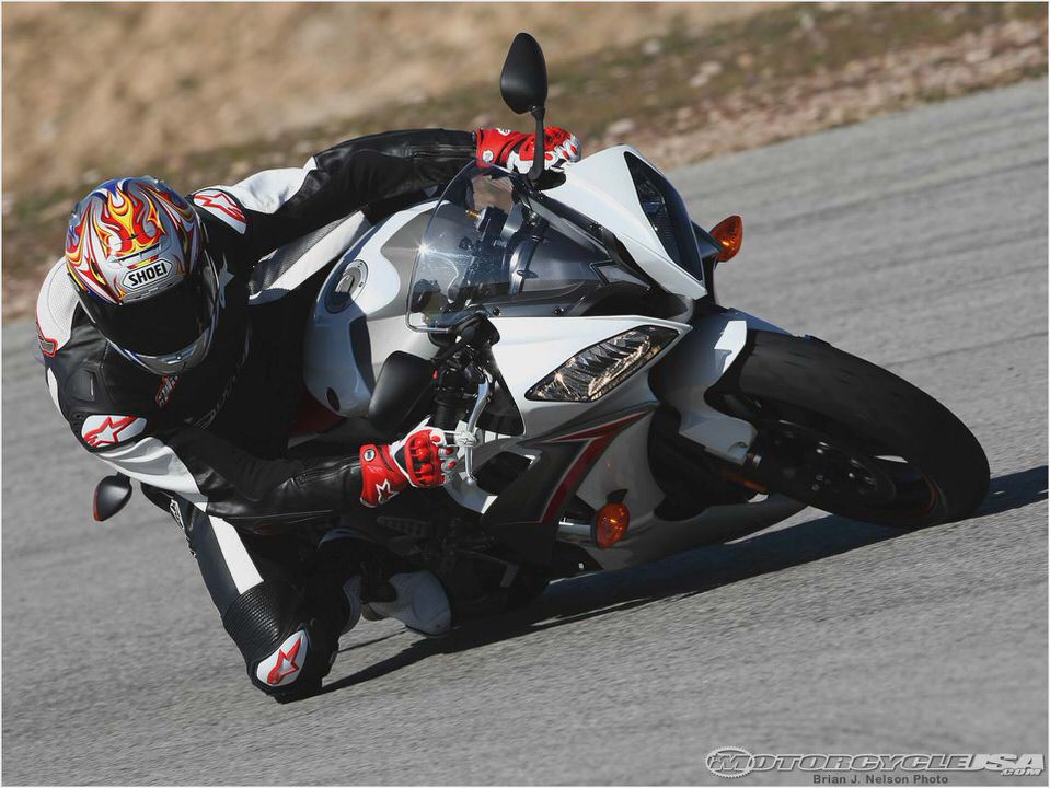 Yamaha YZF-R6 Yamaha YZF-R6