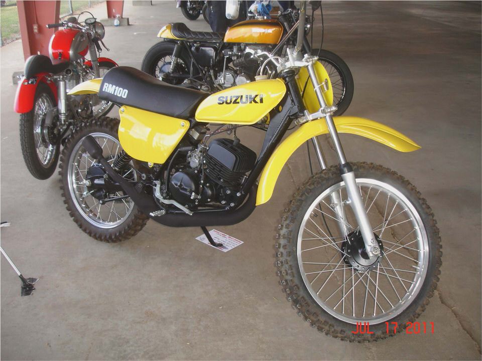 Suzuki RM 100