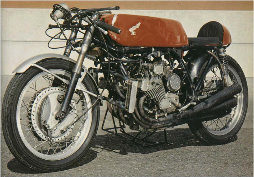 Honda RC166 250