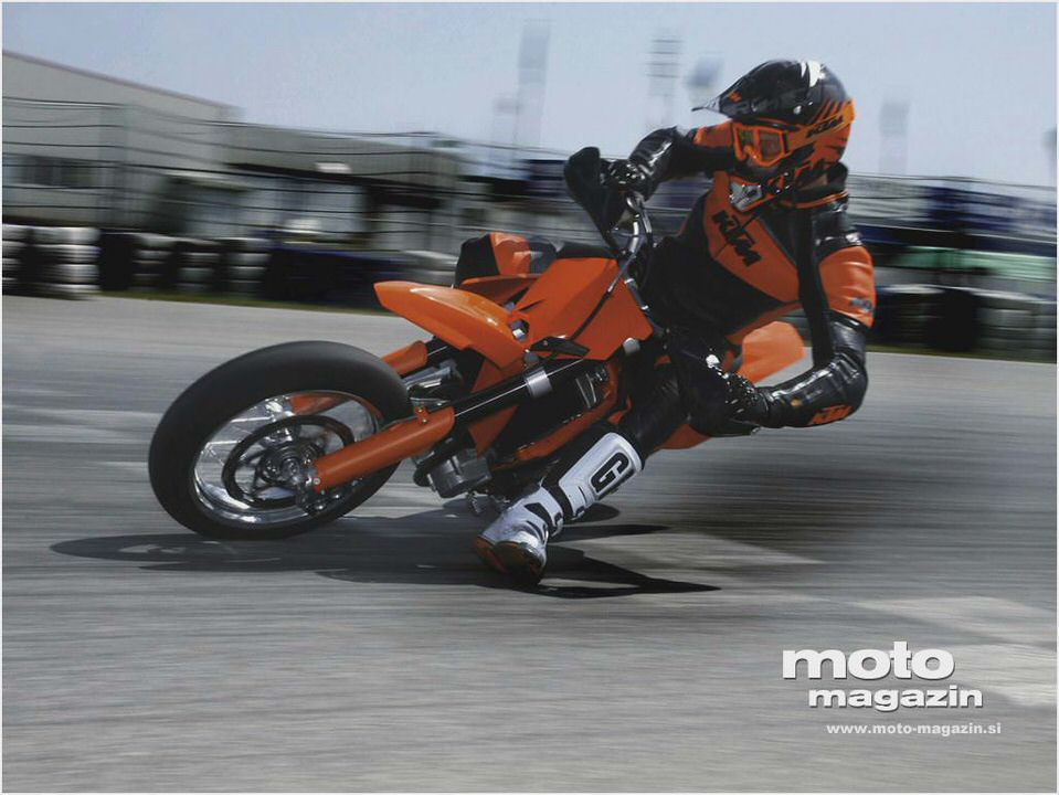 KTM 525 SMR KTM 525 SMR