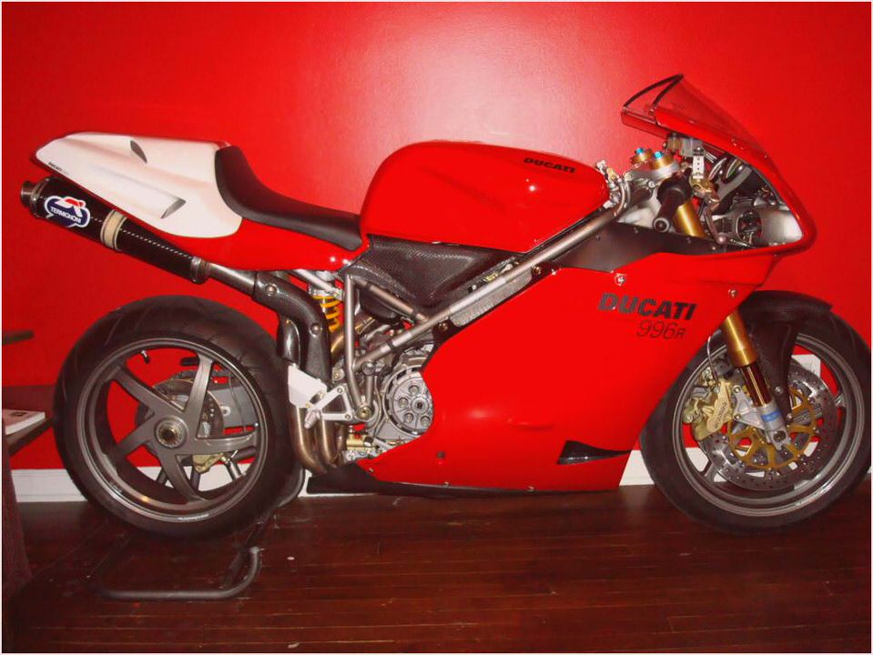 Ducati 996 R