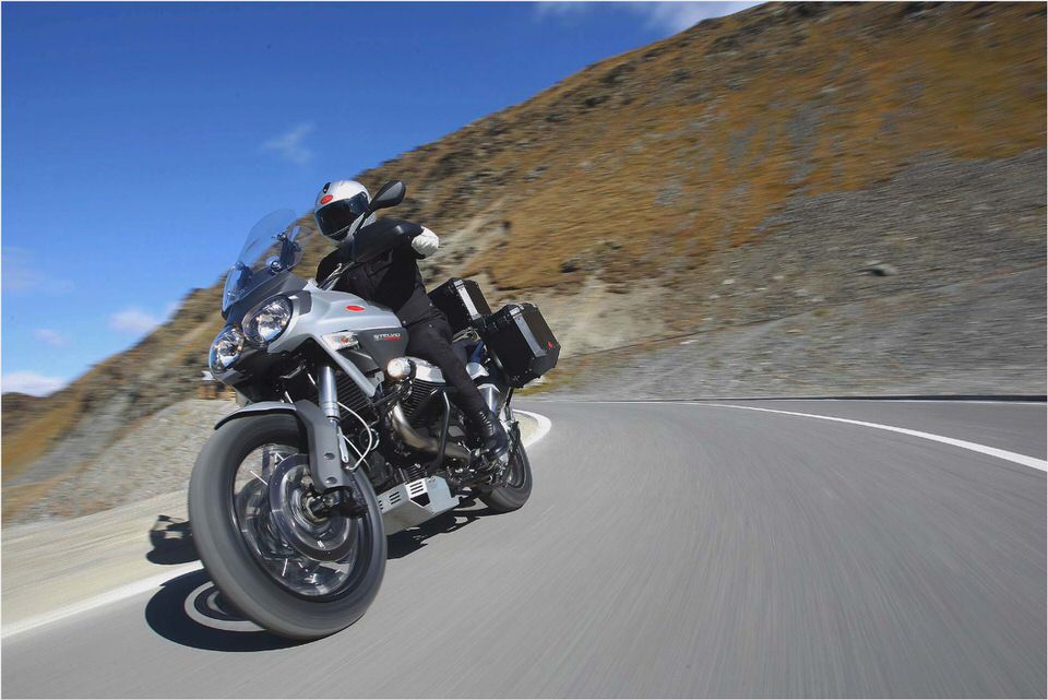 Moto Guzzi Stelvio 1200 NTX Moto Guzzi Stelvio 1200 NTX