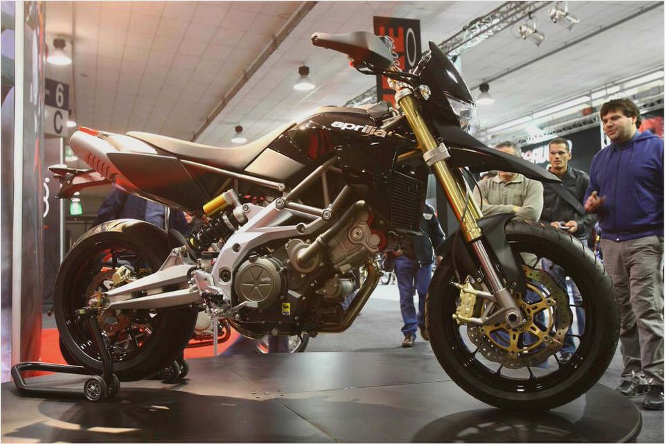 Aprilia Dorsoduro 750 Aprilia Dorsoduro 750