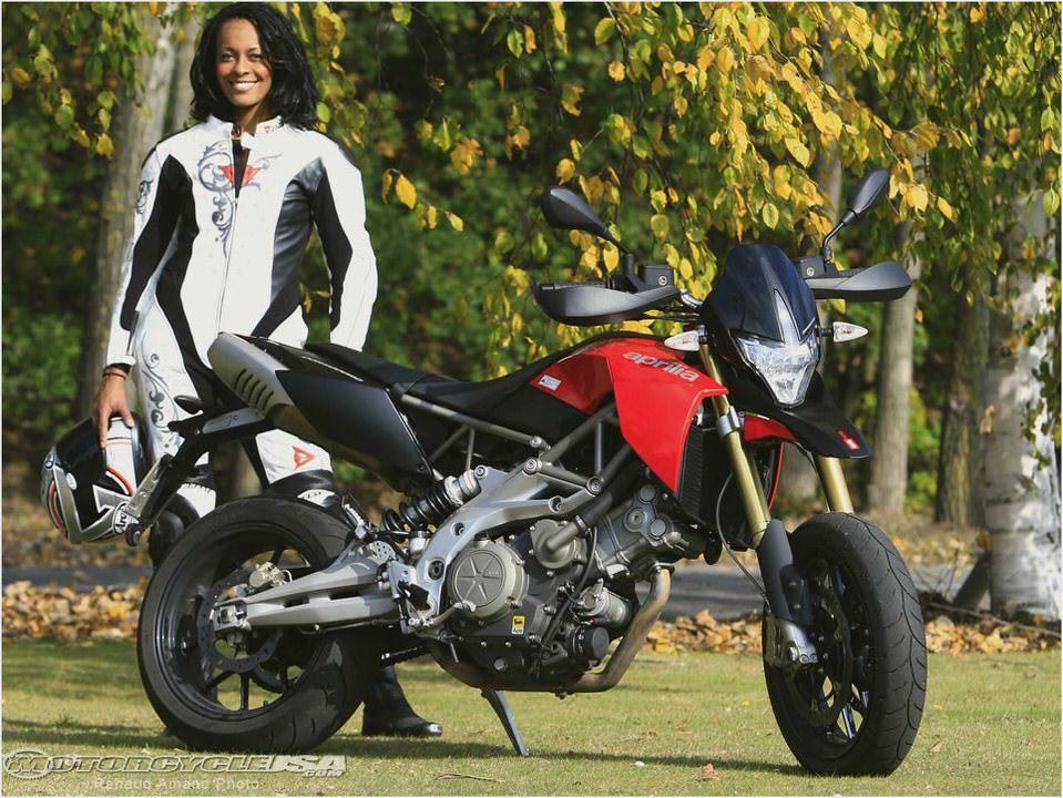 Aprilia Dorsoduro 750 Aprilia Dorsoduro 750