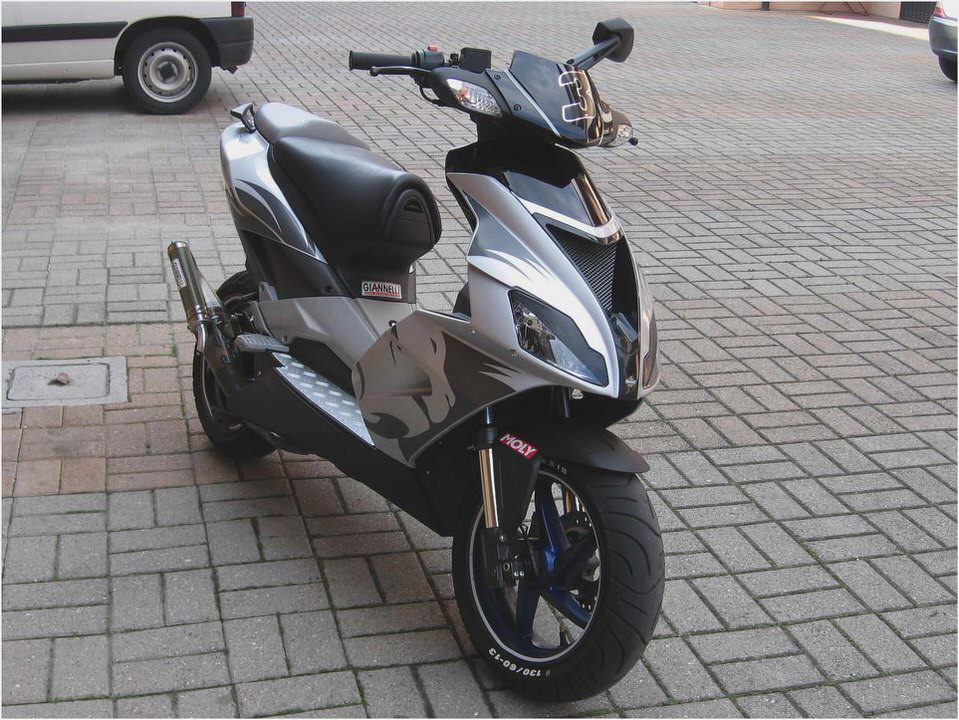 Aprilia SR 50
