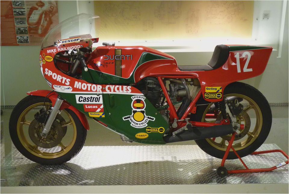 Ducati 900 SS Hailwood-Replica