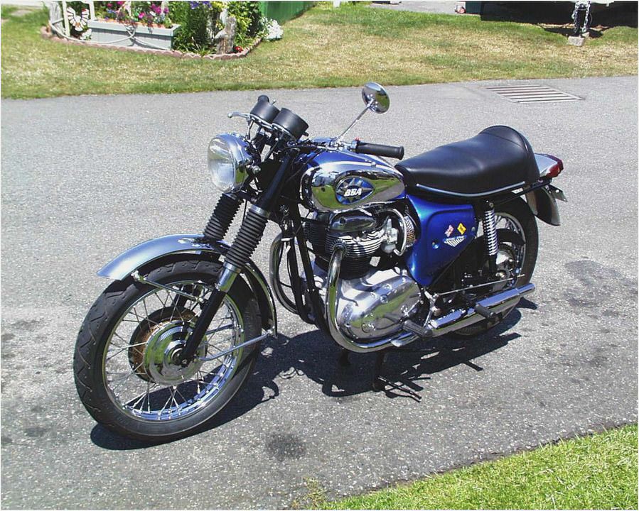 BSA A 50 Royal Star