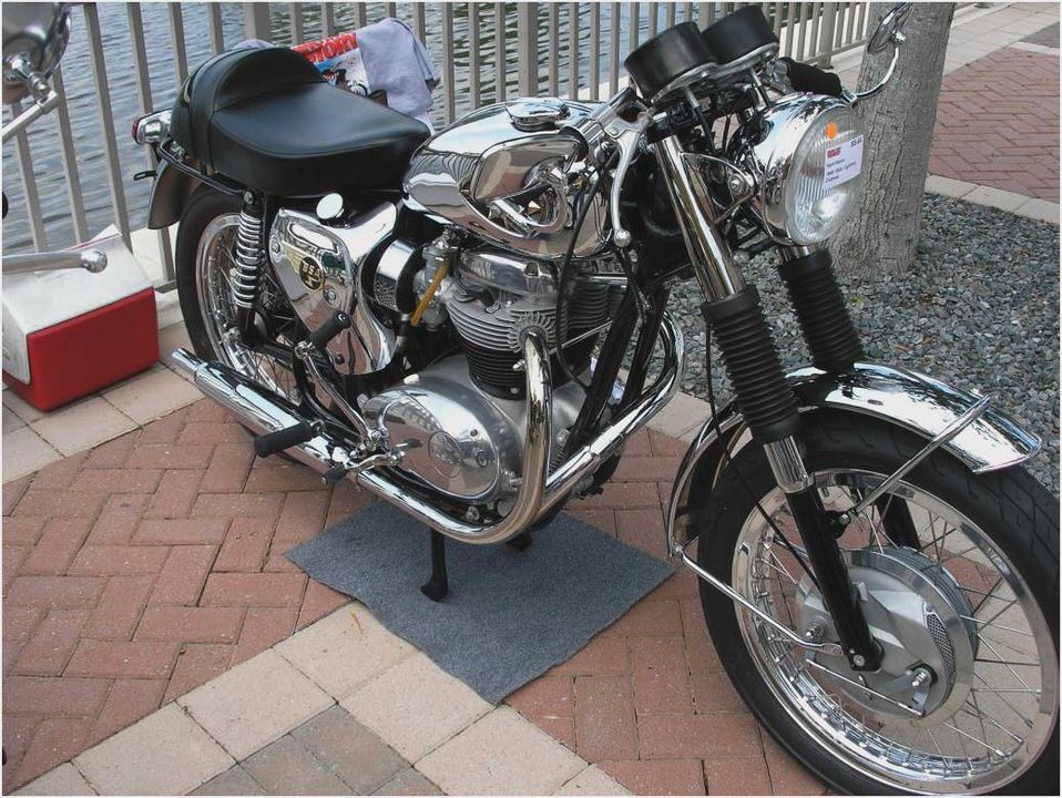 BSA A 50 Royal Star