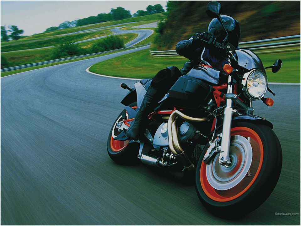 Buell M2 Cyclone