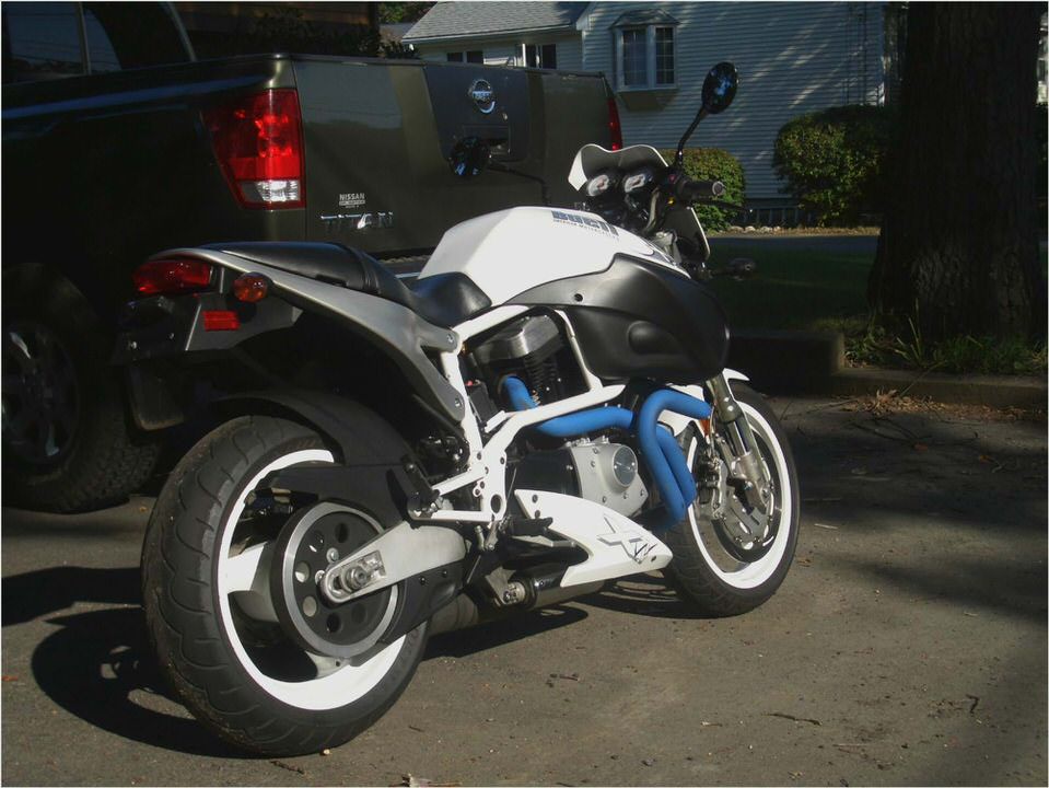 Buell X1 Lightning