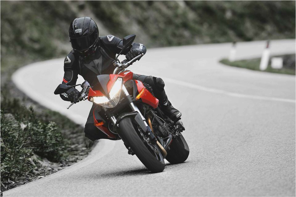 Benelli TnT Sport Benelli TnT Sport