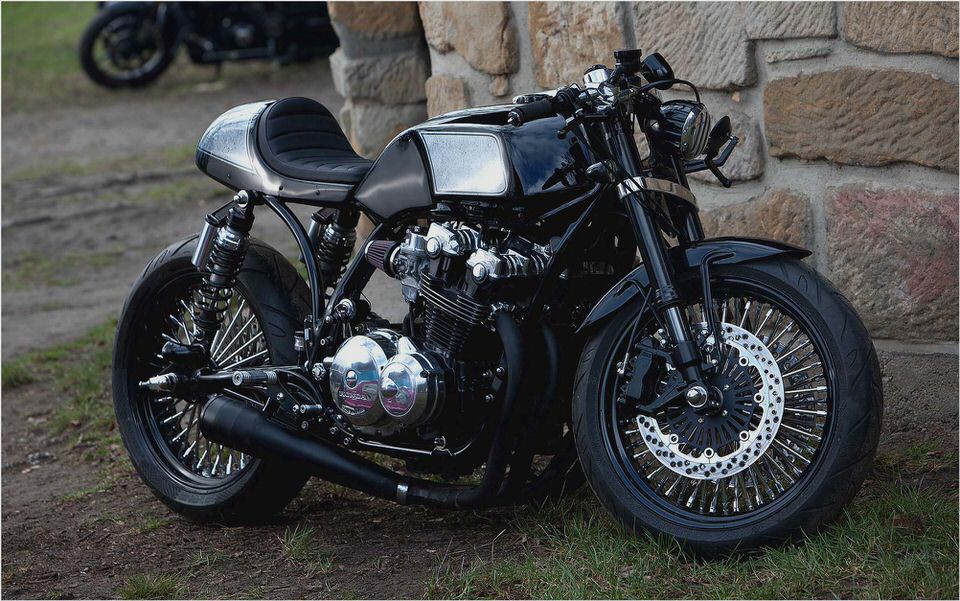 Classic Cafe Racer 1974 Norton John Player 850 Commando