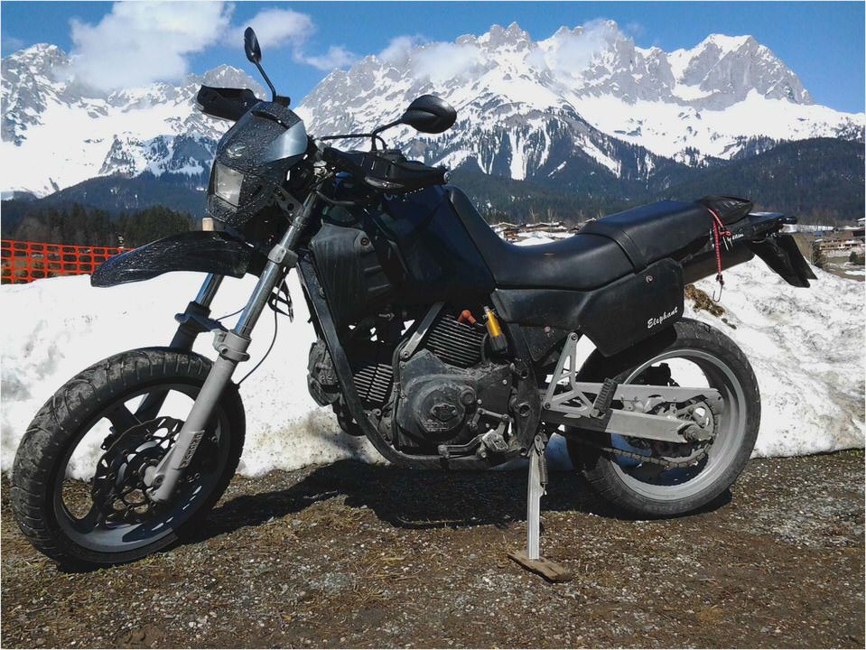 Cagiva Elefant 650