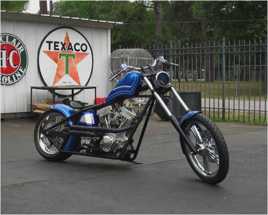 West Coast Choppers Dominator West Coast Choppers Dominator