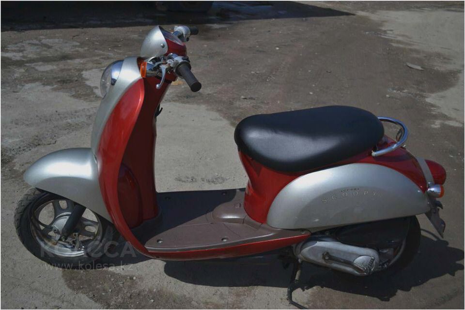 Honda Crea Scoopy Honda Crea Scoopy