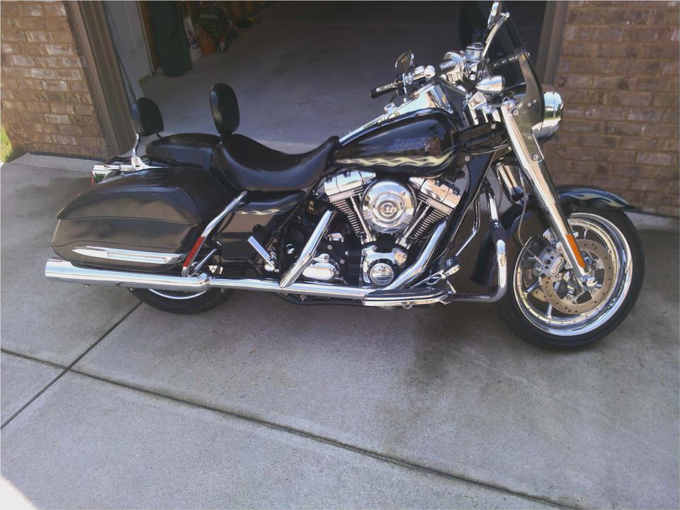 Harley-Davidson FLHRSE Screamin' Eagle Road King