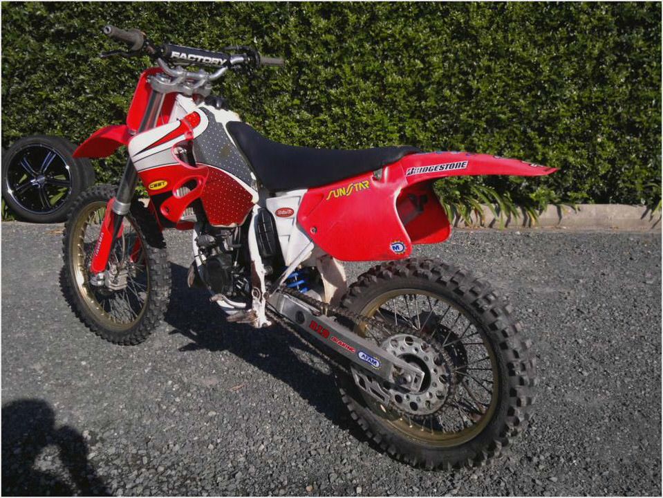 Honda CR 125 R Honda CR 125 R