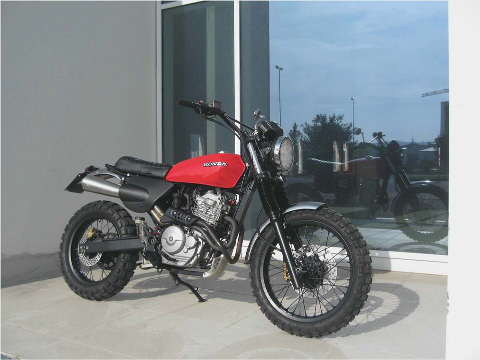 Honda SLR 650