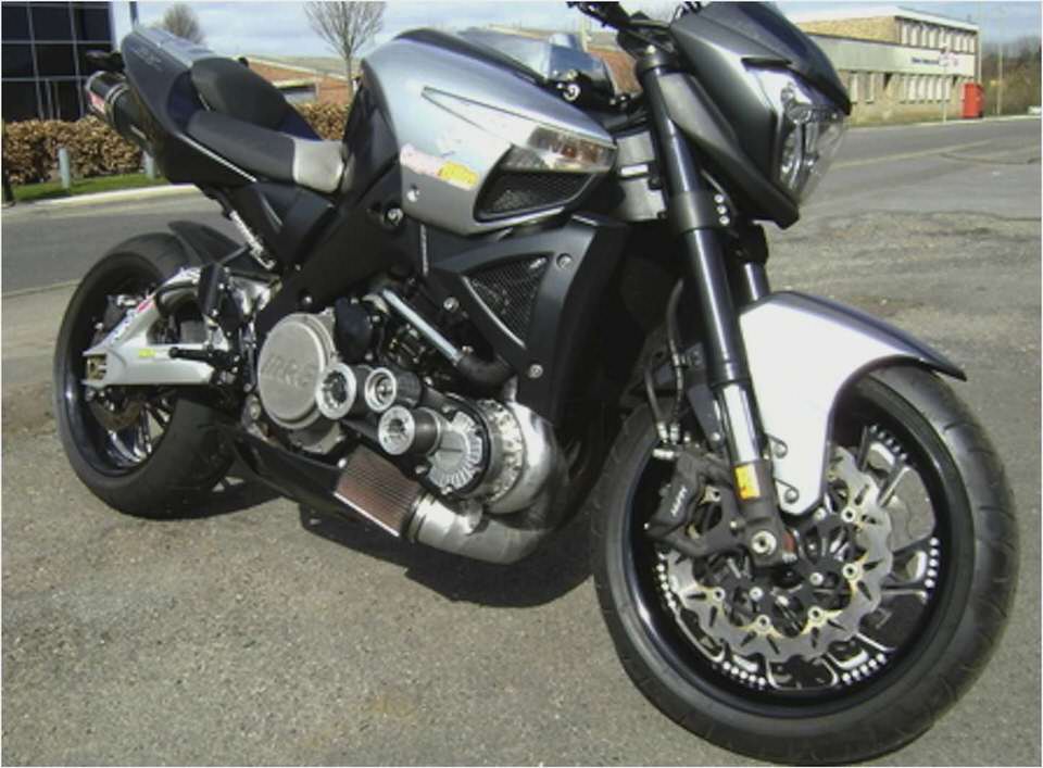 Suzuki B-King Final Prototype Suzuki B-King Final Prototype