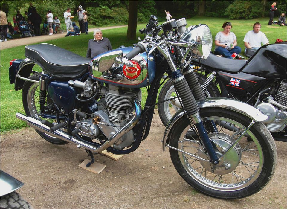 BSA GOLDSTAR